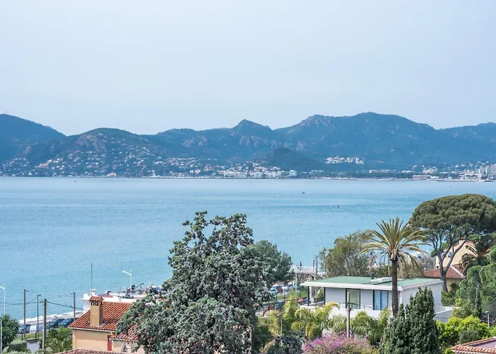 Immogroom- 2 Bedrooms -Panoramic Sea View - Huge Terrace - Beach