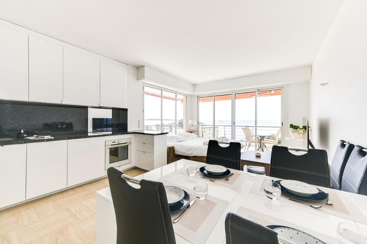 Immogroom- 2 Bedrooms -panoramic Sea View - Huge Terrace - Beach Appartement *